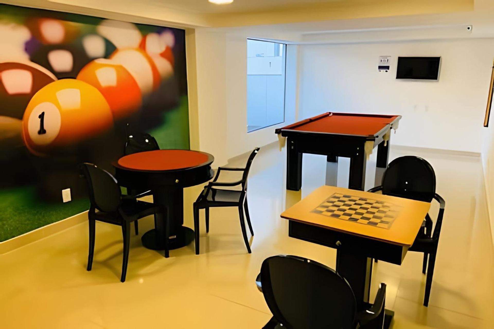 Aptos Super Confortaveis No Gold Flat By Jampa